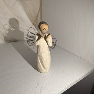 Willow Tree “bright star” (2004)angel